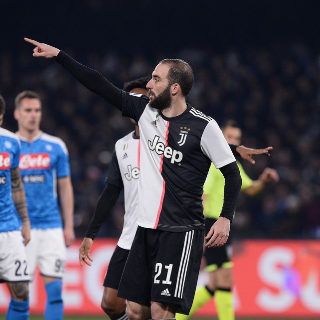 Napoli-Juventus: le foto dello spettacolo al San Paolo