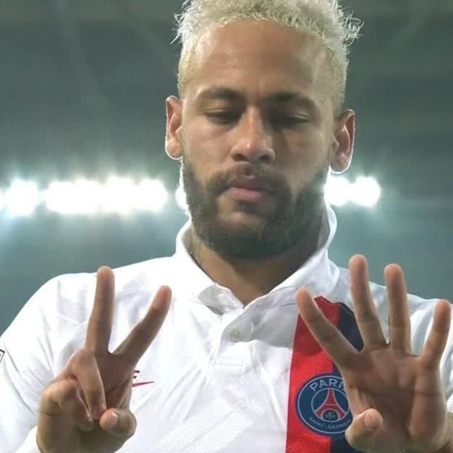 Neymar, gol con dedica a Kobe