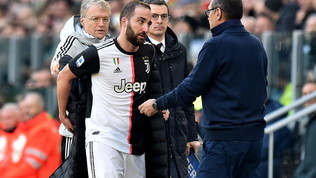 Higuain, addio vicino? Il pap&agrave;: "Rispetter&agrave; il contratto con la Juve"