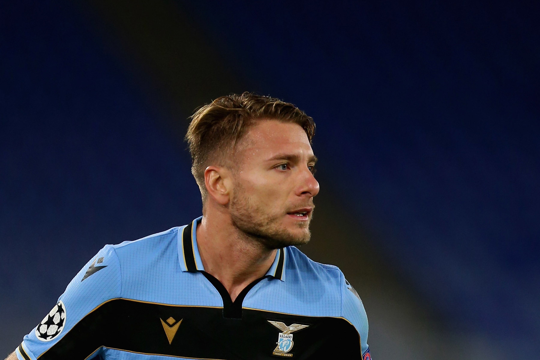 immobile