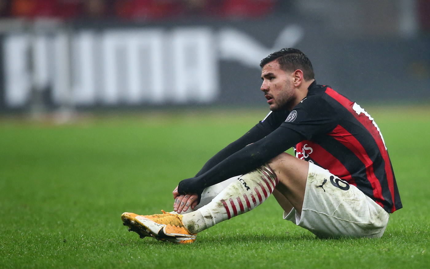 Serie A, gli squalificati: Milan senza Theo Hernandez a Benevento | News - Sportmediaset