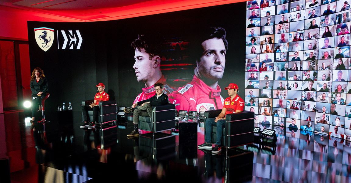 La Ferrari si mette in posa: ecco Leclerc e Sainz in versione 2021 - foto 11