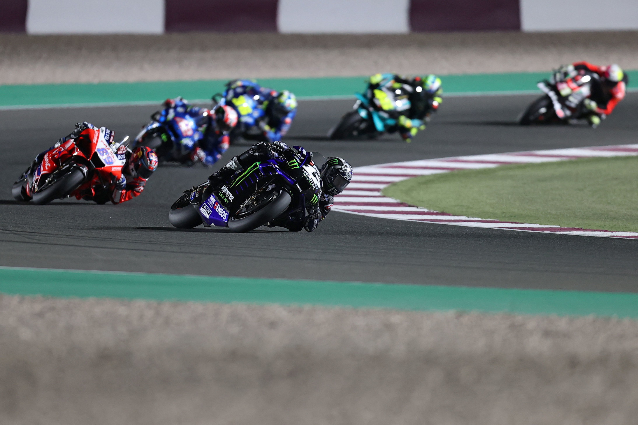 MotoGP, Vinales conquista Losail - foto 9