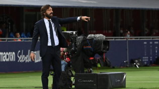 Pirlo: "Io mi vedo alla Juve al 100%, ma non decido io"