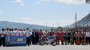 La MotoGP onora Dupasquier: &quot;Sempre nei nostri cuori&quot;