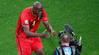 Lukaku, gol con dedica a Eriksen: "Sei forte, I love you"