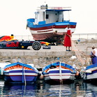 La Red Bull sfreccia tra le vie di Palermo: spettacolo top secret