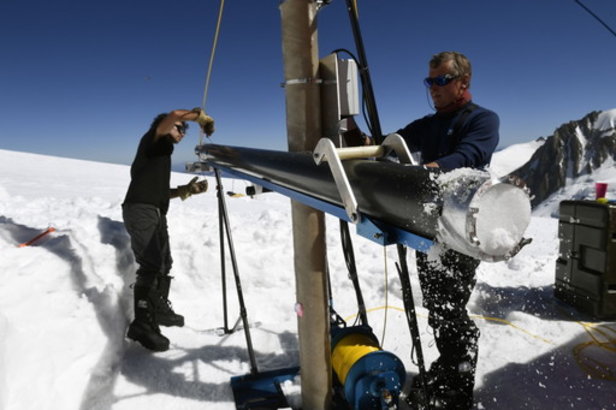 La memoria del ghiaccio: dalle Alpi all’Antartide