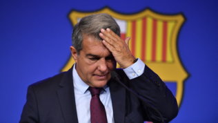 Laporta: "Addio a Messi inevitabile, zero speranze" | Busquets saluta Leo