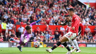 CR7, debutto con doppietta: "Old Trafford posto magico"