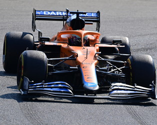 Ricciardo-Norris: McLaren sbanca Monza | Leclerc 4&deg;, out Hamilton-Verstappen