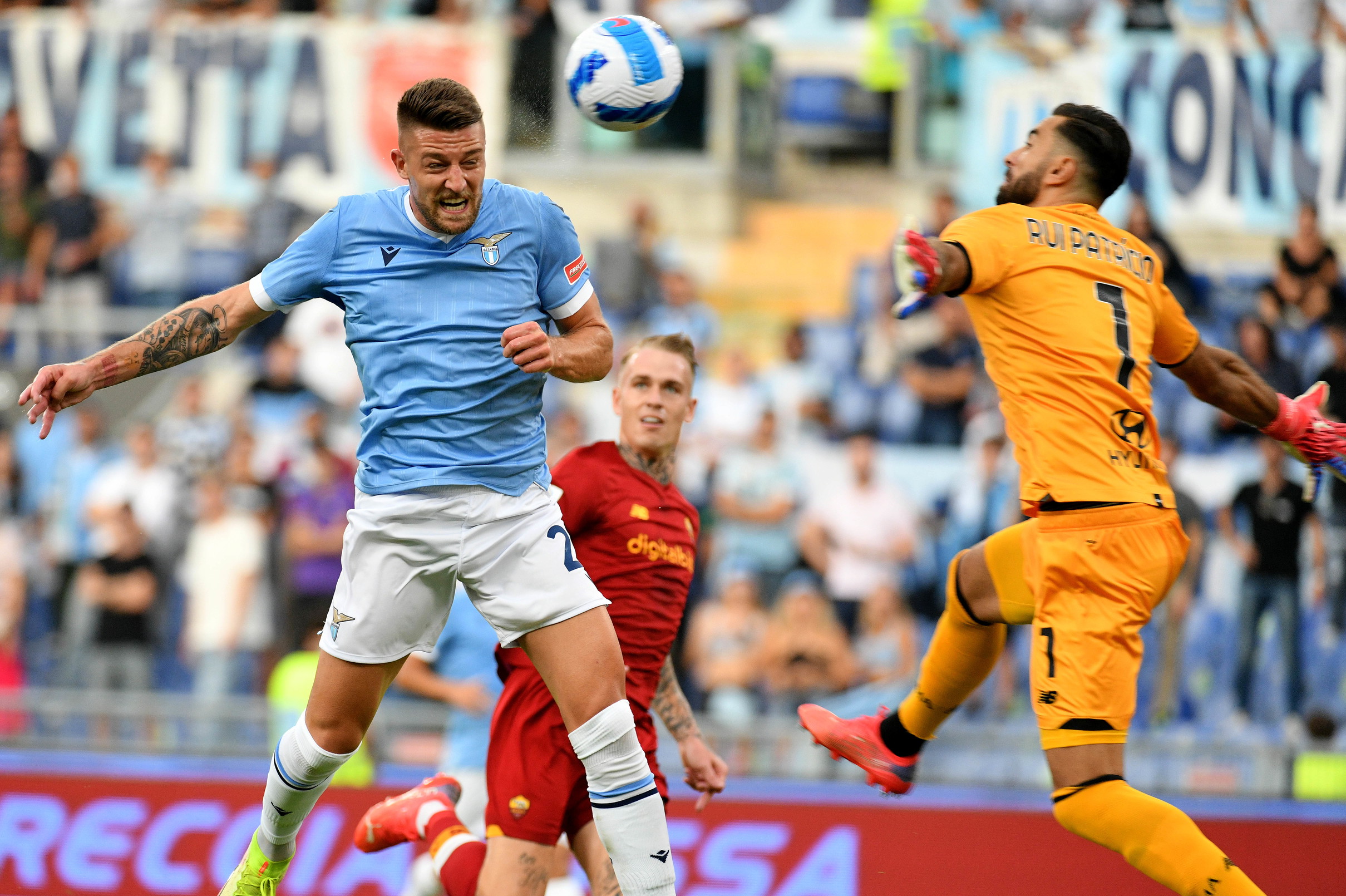 LazioRoma lo spettacolo del derby Foto Sportmediaset