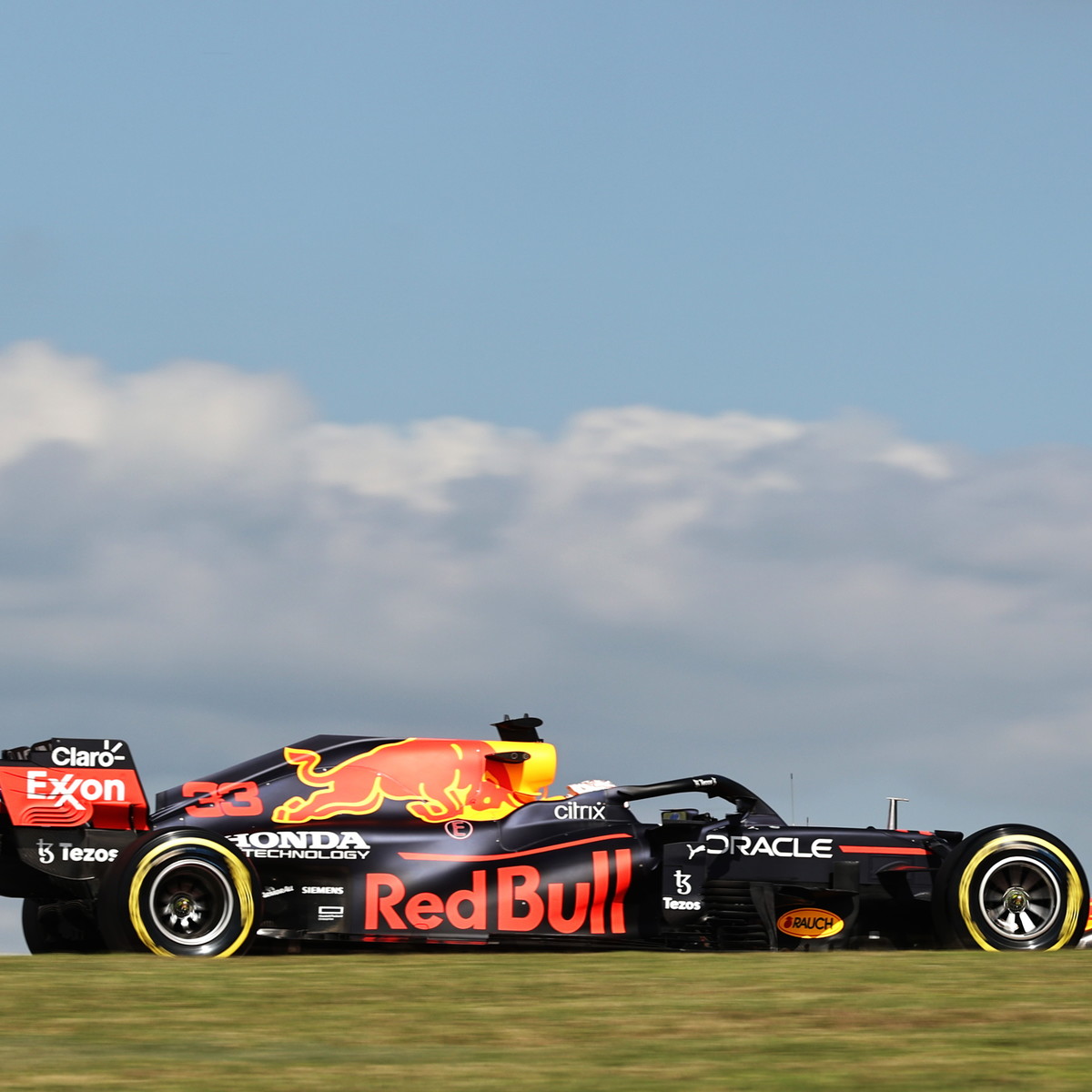 GP USA: tra i due litiganti Hamilton e Verstappen la spunta Perez, Ferrari gambero rosso