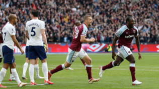 Salah ne fa 3, lo United crolla | Colpo West Ham, Tottenham ko
