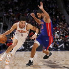 Booker &egrave; super,&nbsp;Phoenix vince ancora: Atlanta ok coi 16 del Gallo