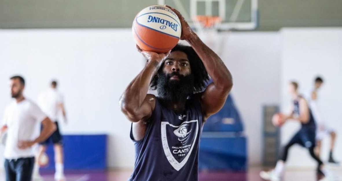 Cantù si separa da Robert Johnson, il giocatore americano novax