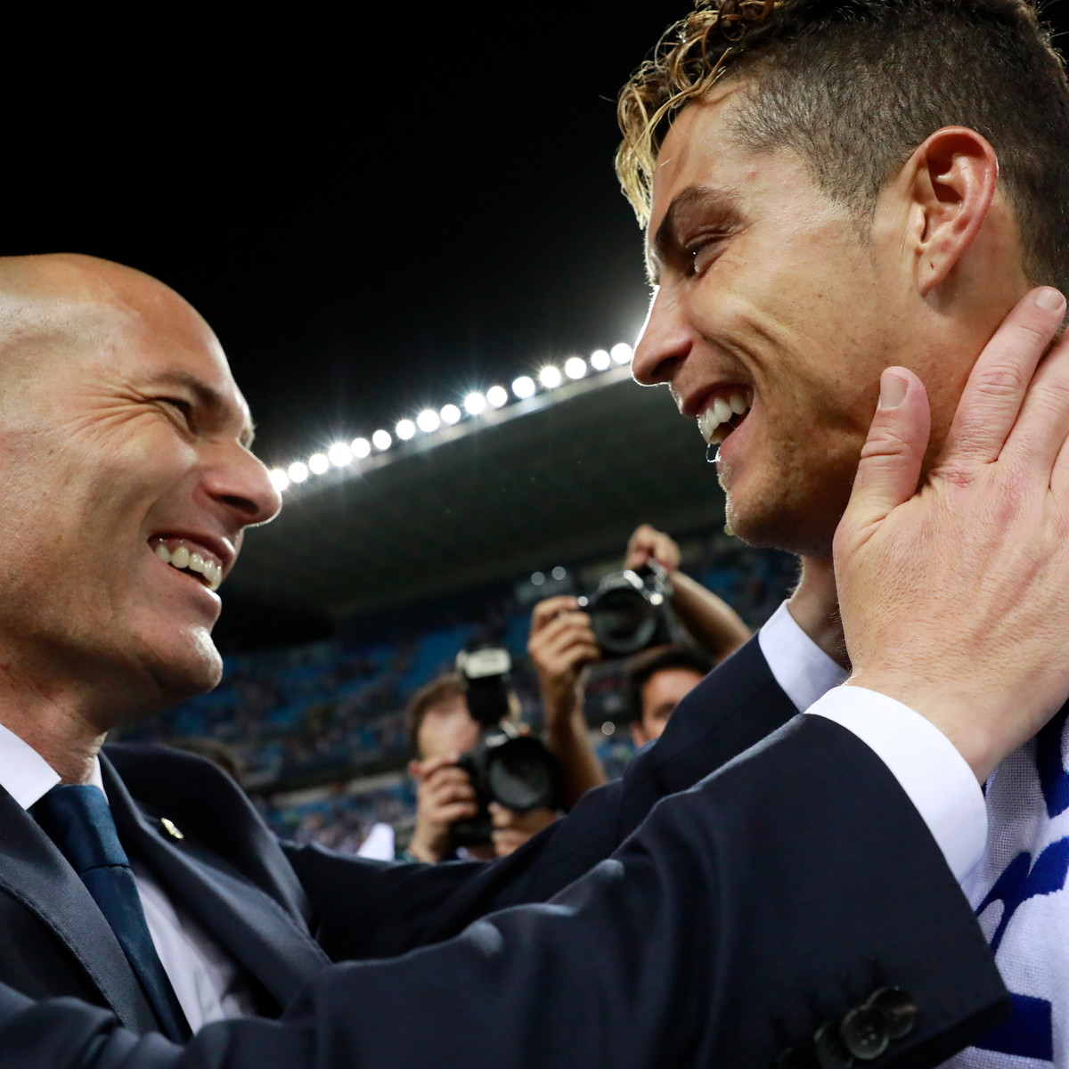 PSG, Zidane vuole CR7 per dire sì alla panchina: super-coppia con Messi?