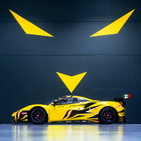 Wec, le Ferrari Iron Lynx si colorano di giallo e rosa
