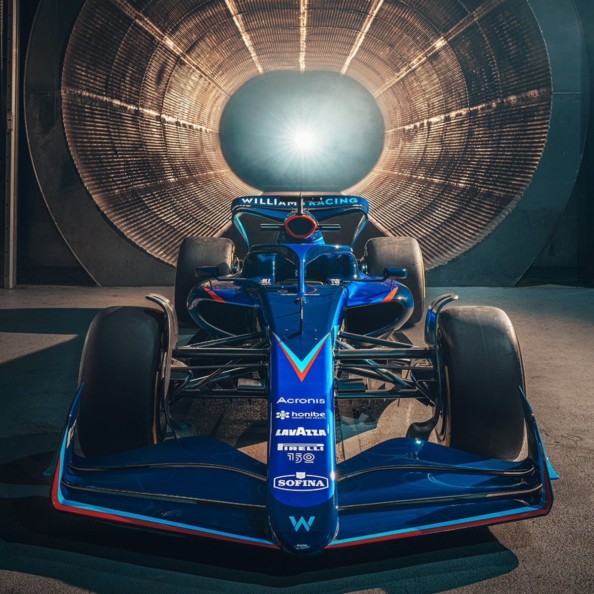 La Williams si presenta e scende subito in pista