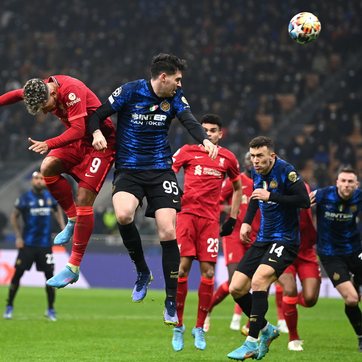 L'Inter gioca, crea ma non segna: i Reds vincono con Firmino e Salah