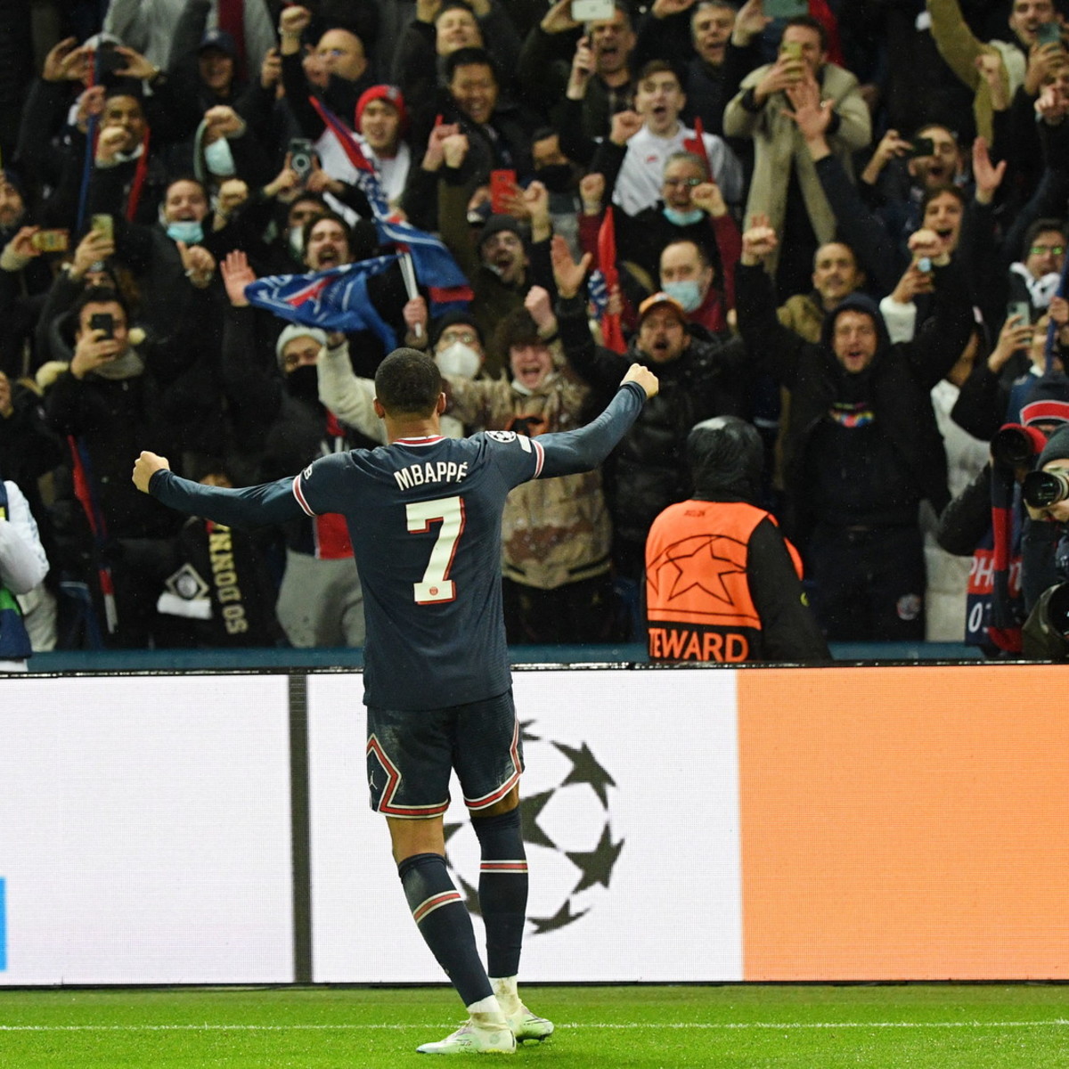 Parigi si sta rassegnando all'addio di Mbappé: "Ci sta per lasciare"