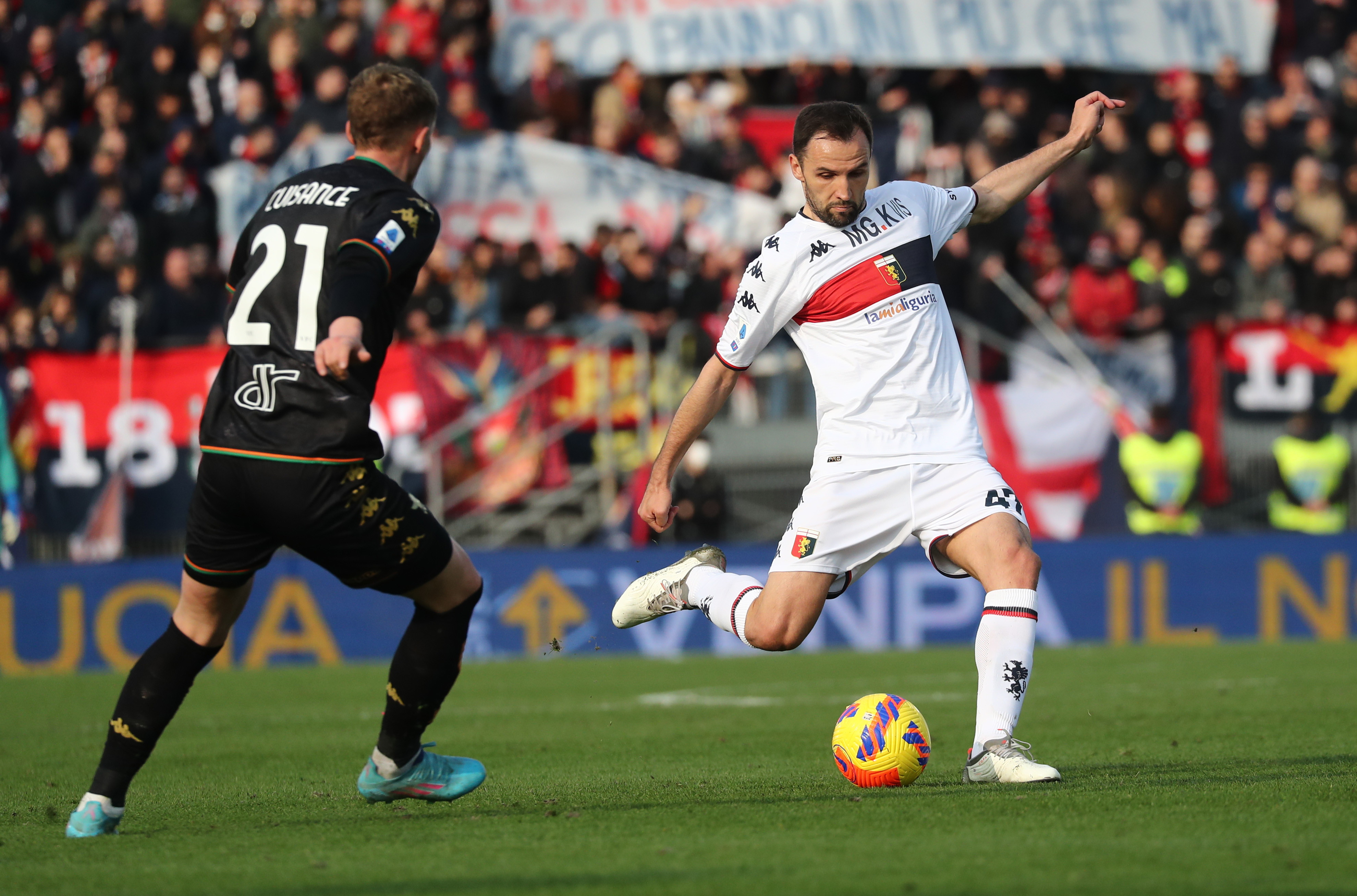 VeneziaGenoa, le immagini del match