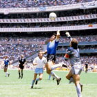 All&#39;asta la maglia della &quot;Mano de Dios&quot;: attese offerte milionarie