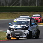 Gara-1 a Torelli, Bencivenni resiste agli attacchi di Savoia e chiude 2&ordm;