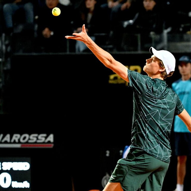 Mart&iacute;nez-Sinner: gli scatti del match