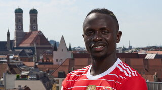 Man&eacute; &egrave; sbarcato a Monaco: al Bayern fino al 2025