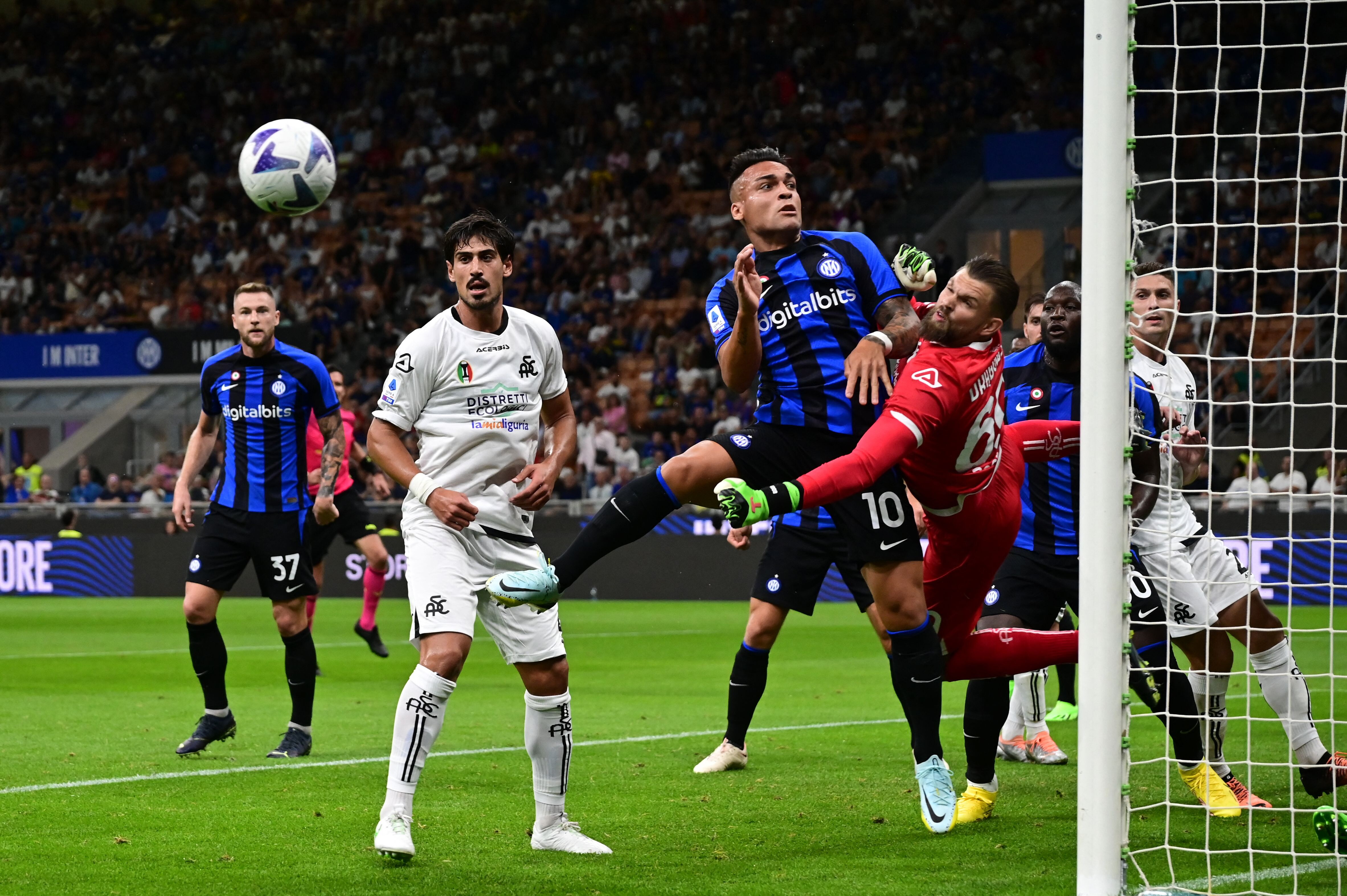 Serie A Inter Spezia 3 0 Zampate Di Lautaro Calhanoglu E Correa 