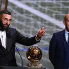 Benzema: &quot;Nulla &egrave; impossibile, &egrave;&nbsp;il Pallone d'Oro del popolo&quot;