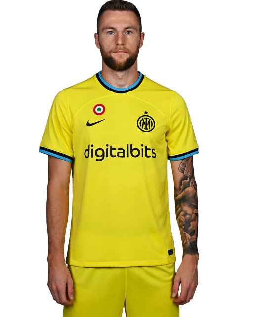 Salernitana, Presentate Le Divise Ufficiali 2022/23