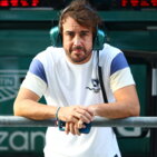 Alonso: "Ricciardo e Schumi, non sottovalutate le difficolt&agrave; del rientro"