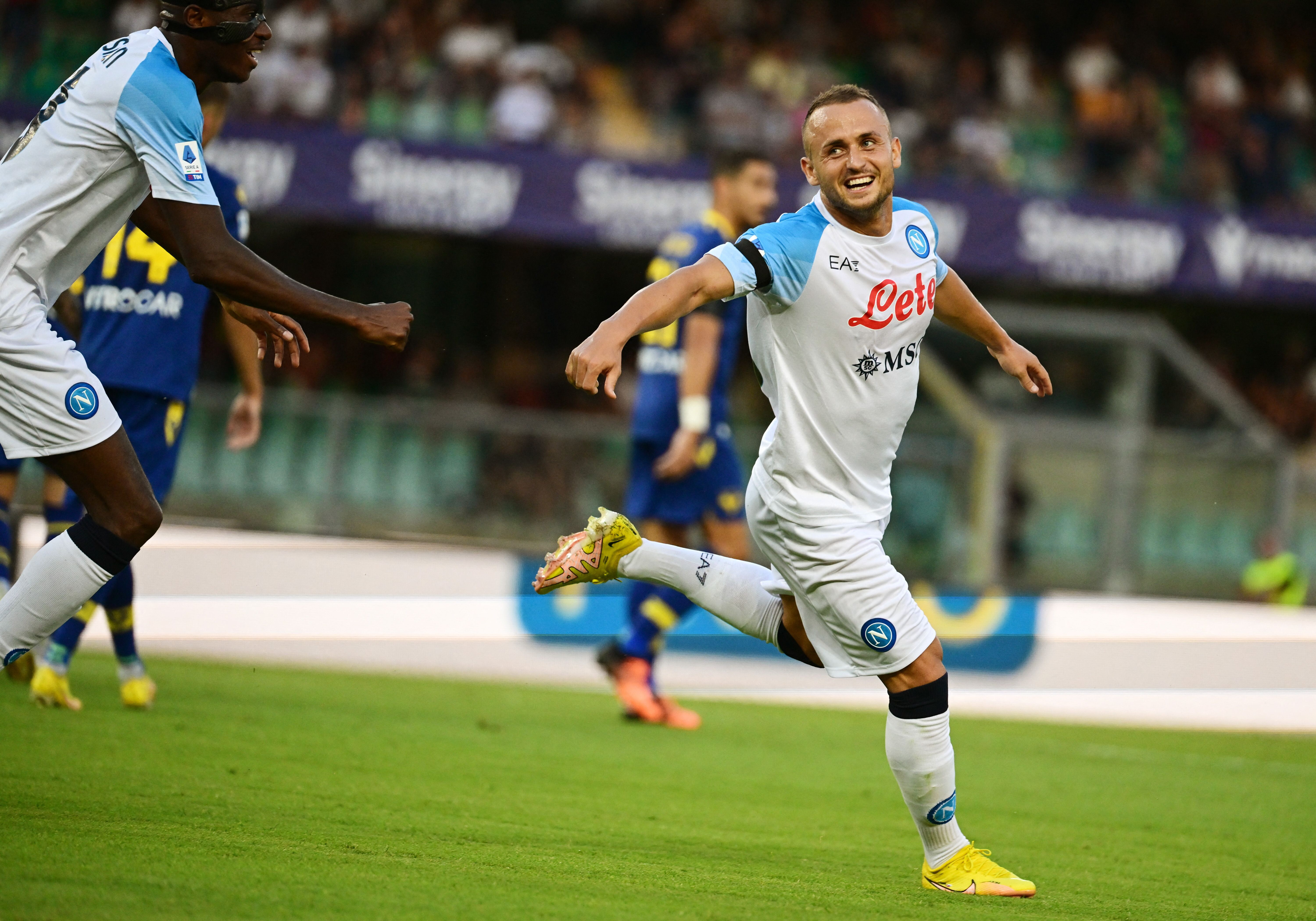 Napoli, Lobotka rinnova fino al 2027 - foto 1