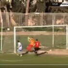 Il gol fantasma pi&ugrave; incredibile della storia: che errore dell'arbitro VIDEO
