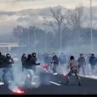 Scontri A1 tra tifosi di Napoli e Roma: sono tre gli ultras arrestati