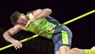 Collet e Wooten superano 5.81m nel Pole Vaul Summit a Reno