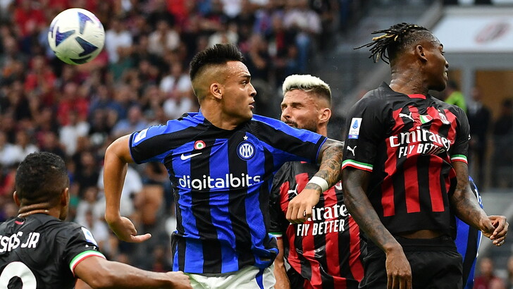 C'&egrave; in palio la Supercoppa italiana: Milan-Inter&nbsp;LIVE