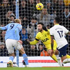 City, pazza rimonta sul Tottenham: 0-2 a 4-2 contro Conte