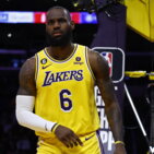 Lebron ne fa 46, ma non basta: derby ai Clippers. Boston ko a Miami