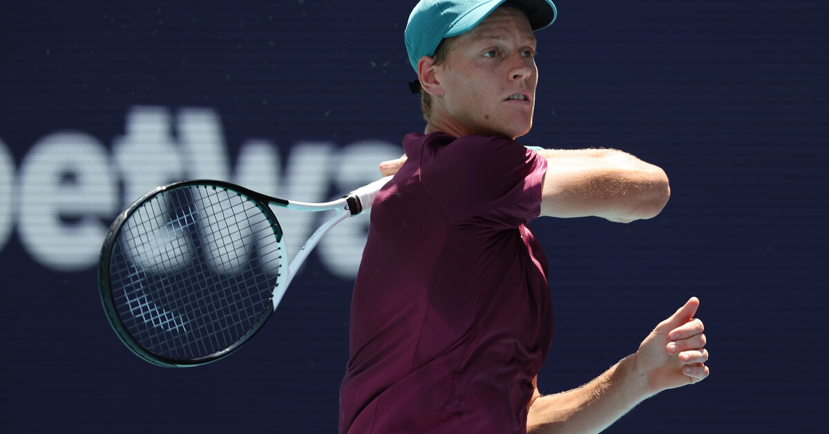 Tennis Sinner ma così in alto nel ranking, è numero 8 del mondo