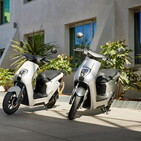 Ecco EM1 e: il primo scooter elettrico Honda per le nostre citt&agrave; FOTO