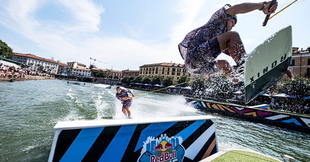 Red Bull Wake the City la Darsena di Milano diventa un'arena per il