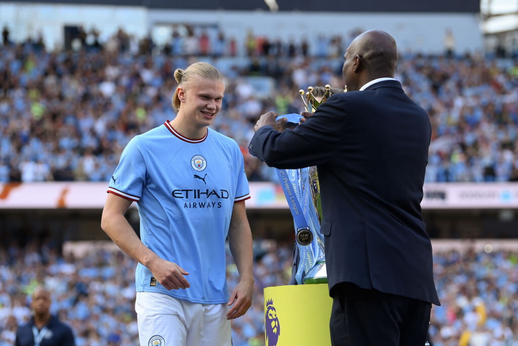 City, festa grande all'Etihad: alzato il trofeo della Premier davanti ai tifosi - foto 23