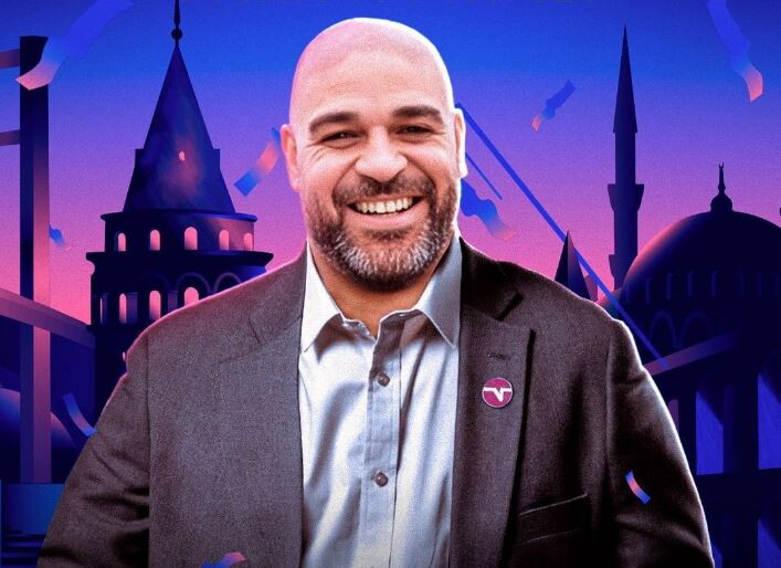 Champions, Adriano assente a Istanbul: ha perso il volo dopo tre feste