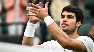 Alcaraz e Murray vincono, la pioggia anche. Sonego-Berrettini rinviata