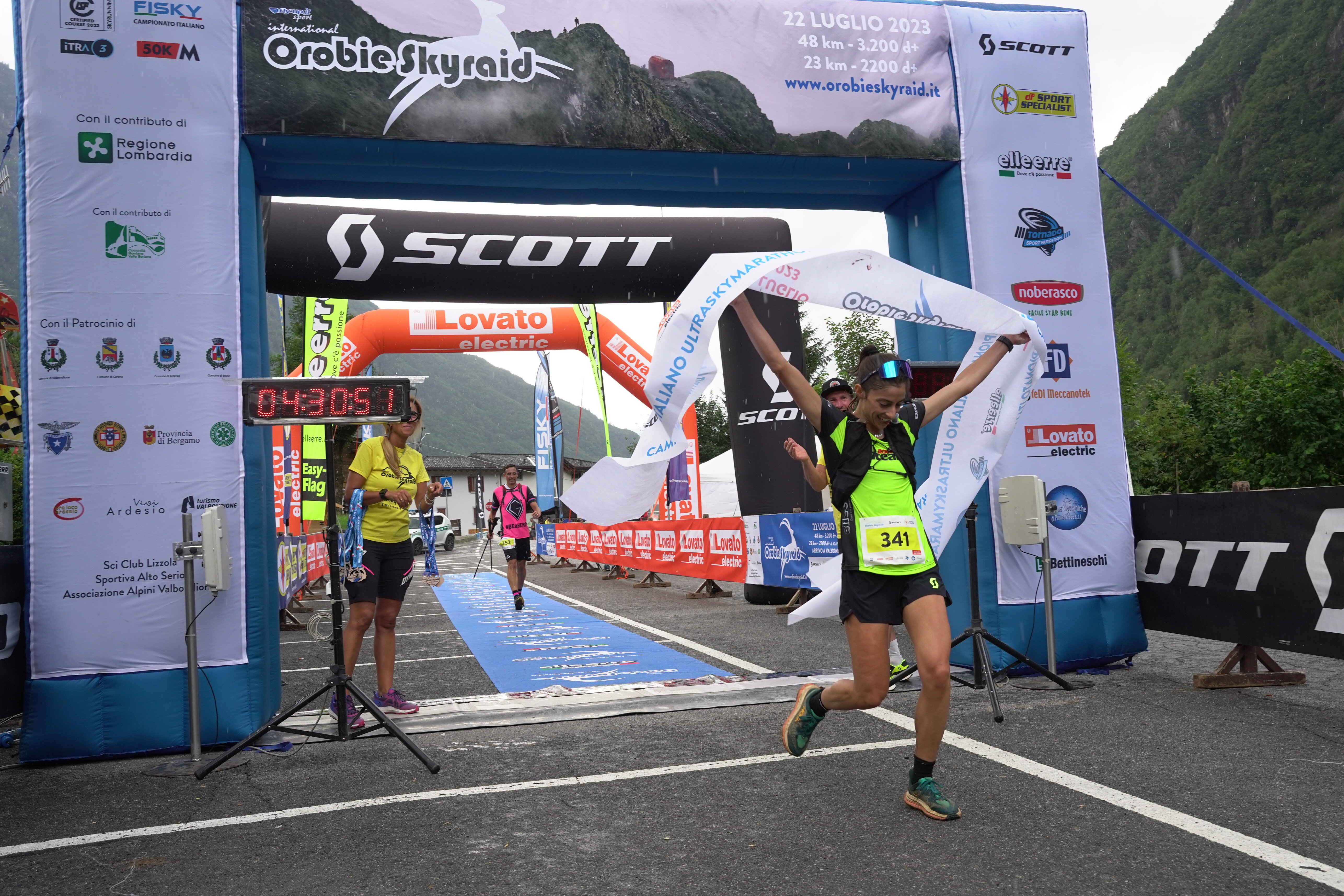 International Orobie Skyraid: Arrigoni e Spagnol campioni italiani UltraSkyMarathon - foto 4