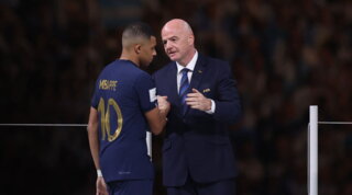 Sauditi contro Emiri, la guerra araba nel segno di Mbapp&eacute;