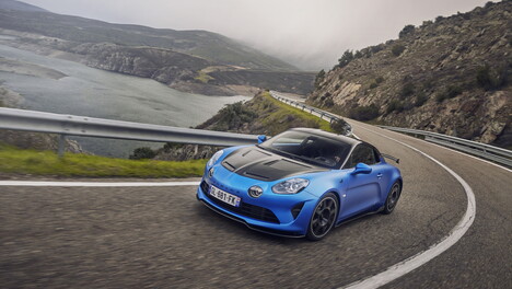 L'Alpine &egrave; ancora pi&ugrave; sportiva: ecco la A110 R